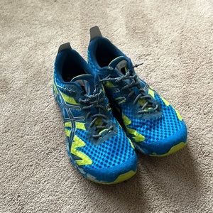 Asics Gel-Noosa Tri 12 Running Shoe size 10.5